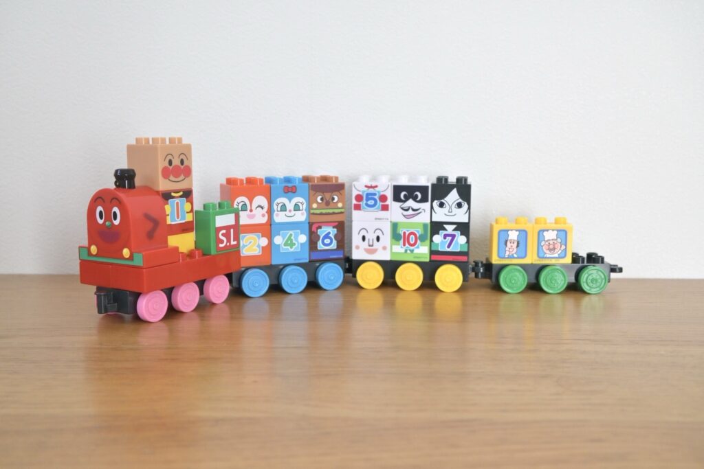 3歳誕生日プレゼント　アンパンマンブロック