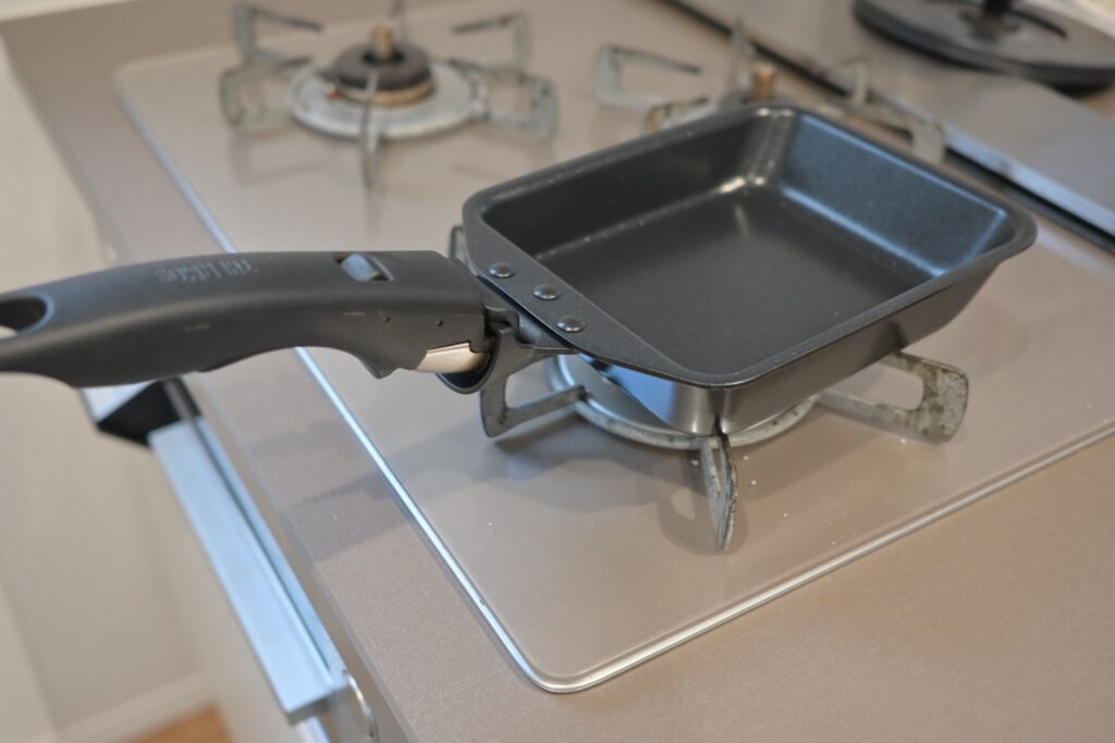 サーモスの卵焼き用フライパン