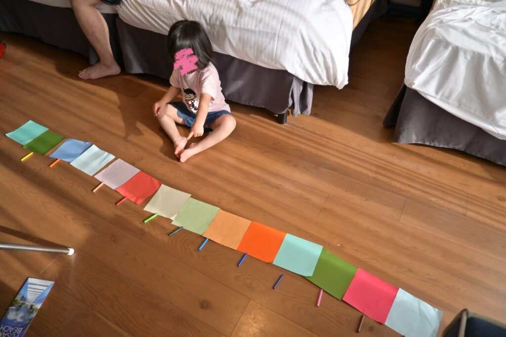 旅行に便利！子供用お絵描きセット