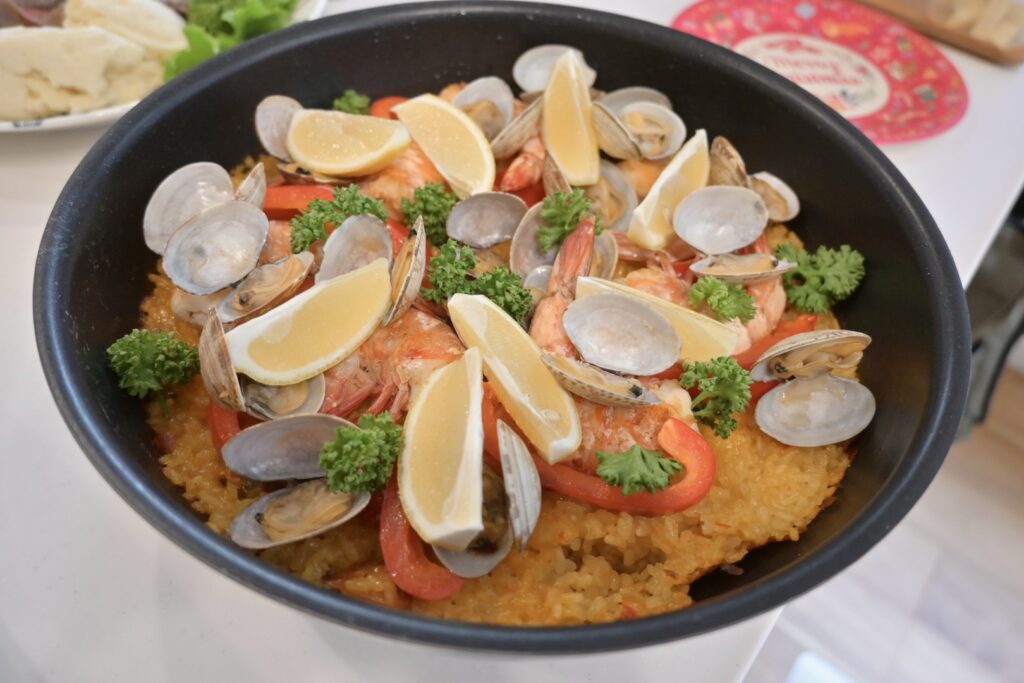 カルディのパエリアキット