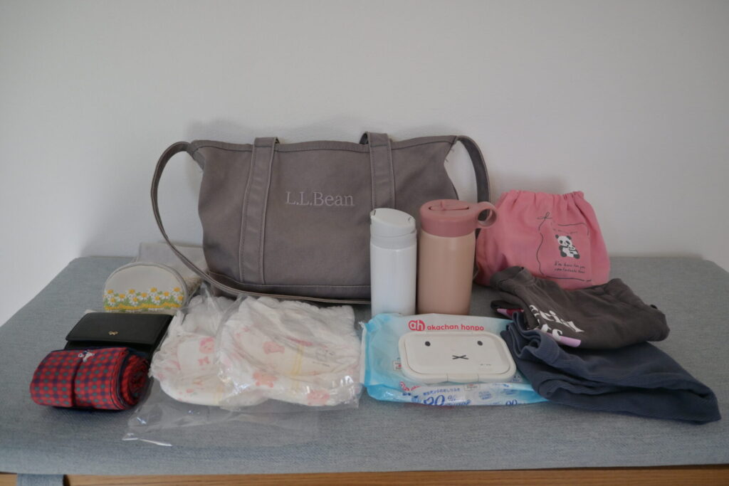 L.L.Bean グローサリートート マザーズバッグの中身