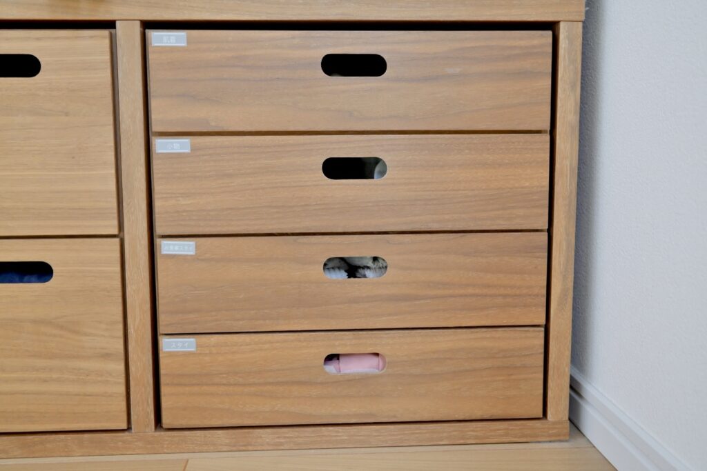 無印スタッキングシェルフ引出しの子供服収納