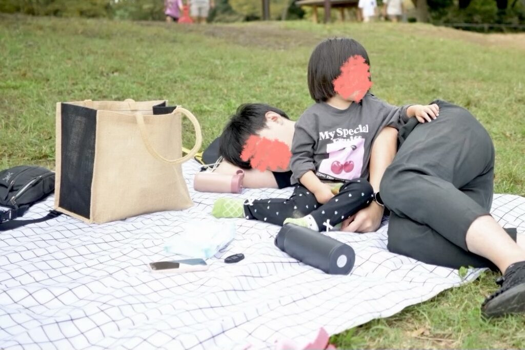 無印良品ジュートバッグピクニック