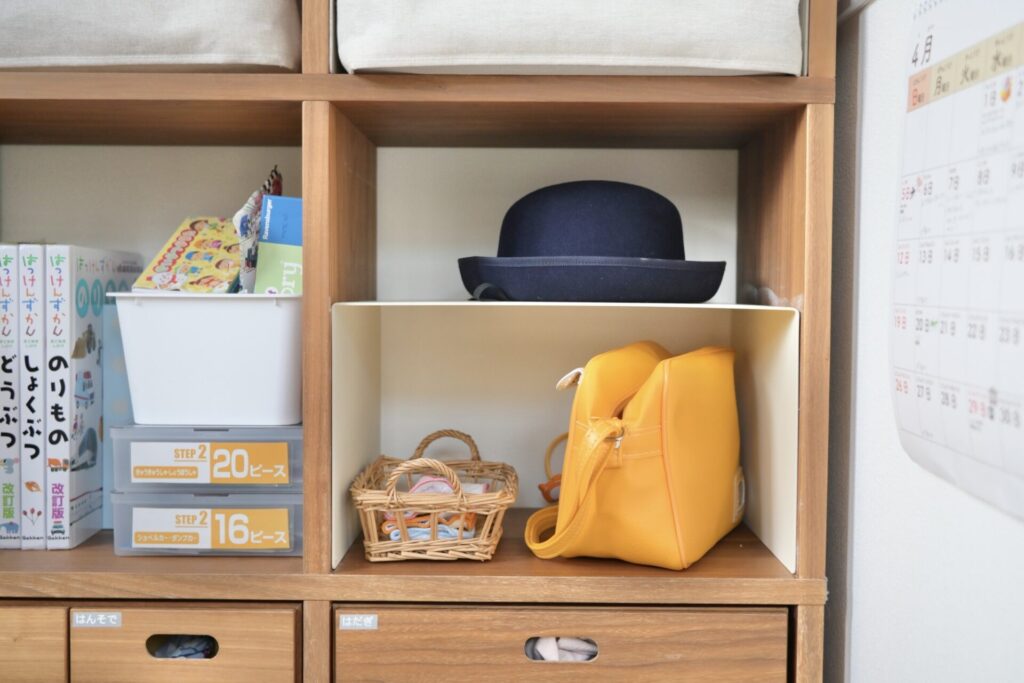 幼稚園帽子・カバン収納