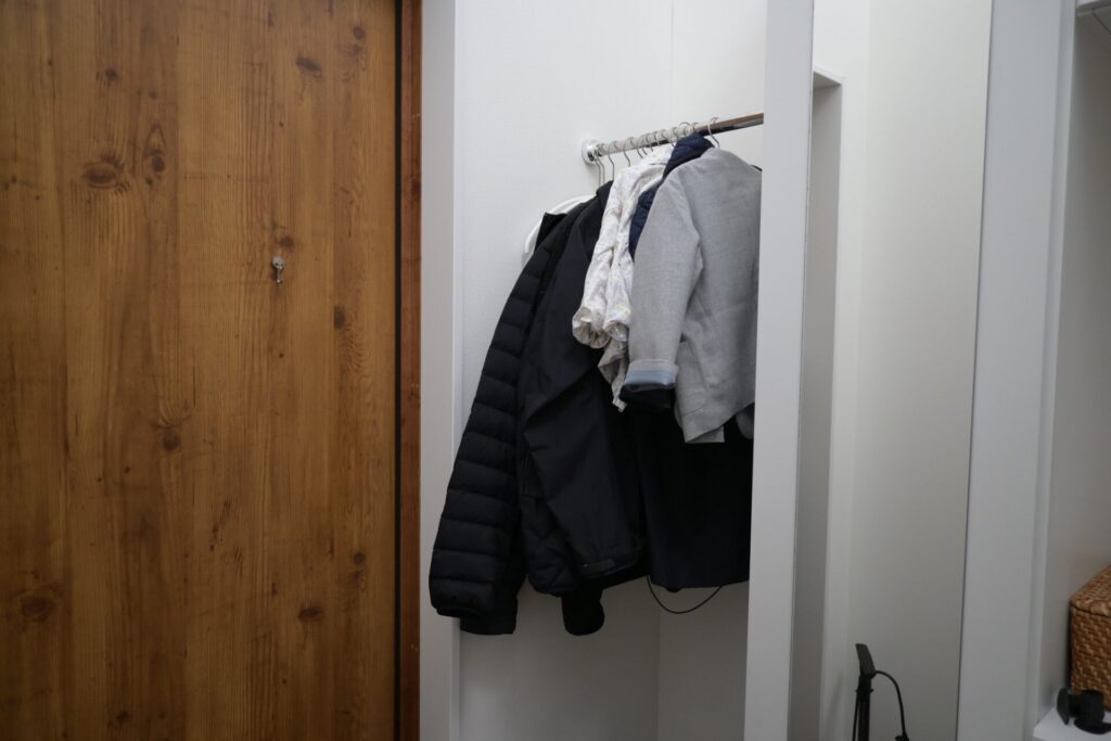 幼稚園制服収納