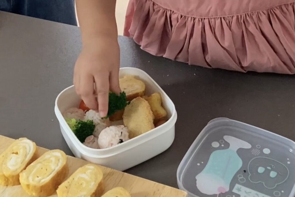 3歳のお料理お手伝い　お弁当作り